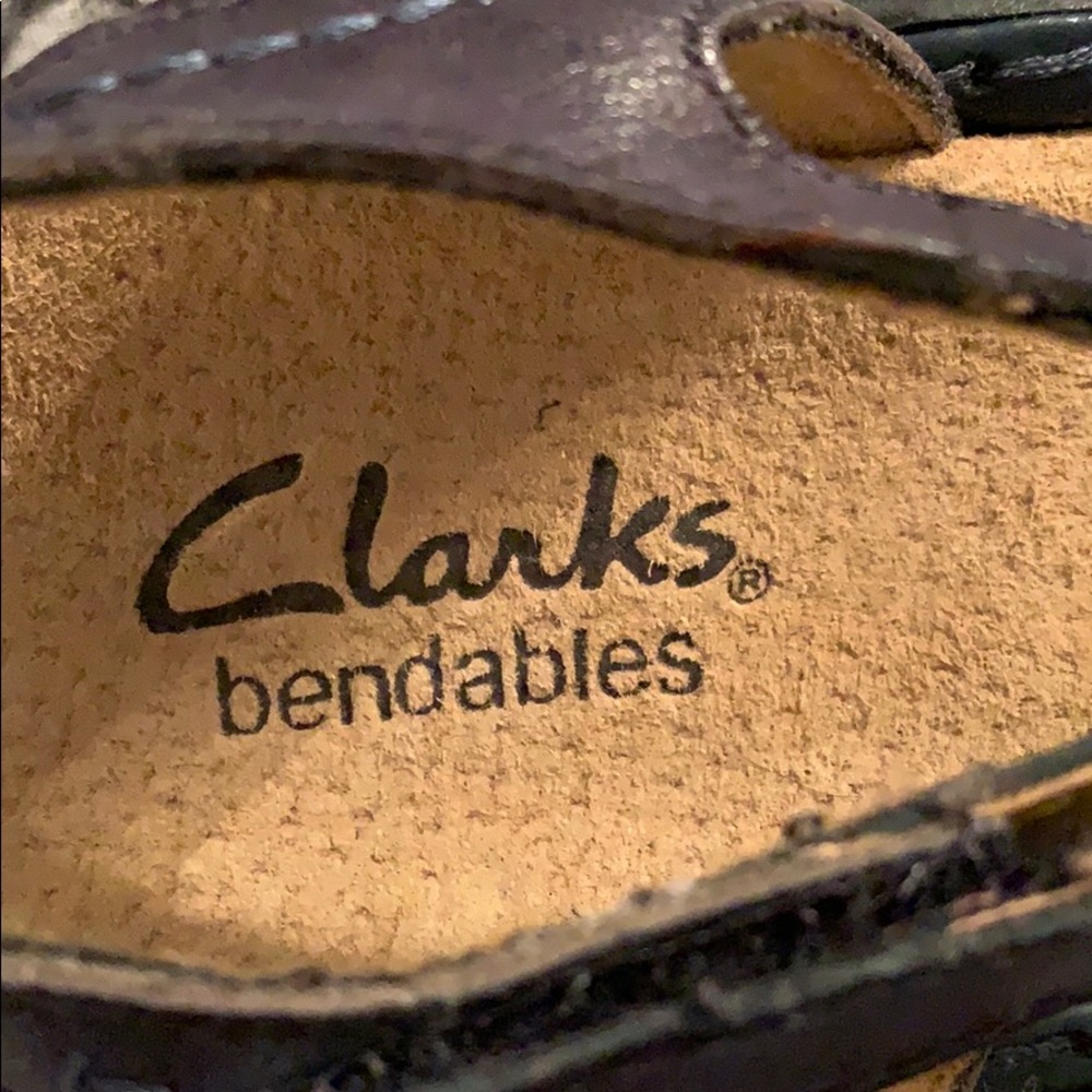 Clark’s Bendable’s - Size 6.5 - Picture 4 of 5